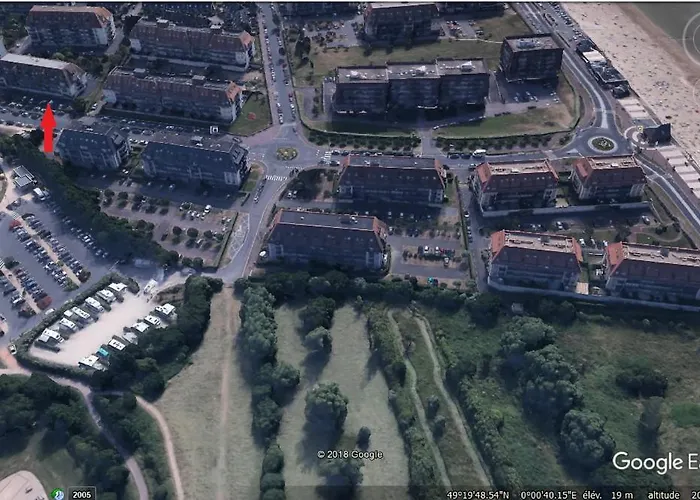 Bel Face Au Paleospace Apartman *